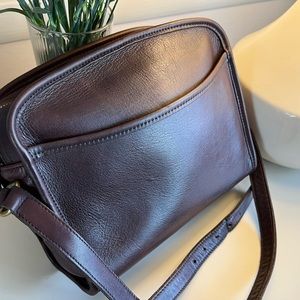 Vintage Coach Metropolis #9087